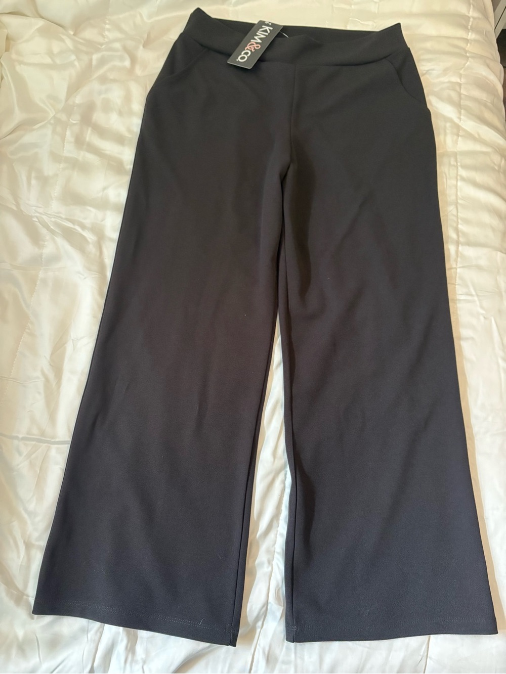 🇨🇦 KIM & CO. Black Ponte Crepe Wide Leg Pull On Pants Petite L NWT